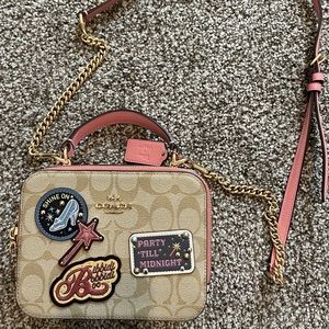 DISNEY X COACH BOX CROSSBODY Cinderella